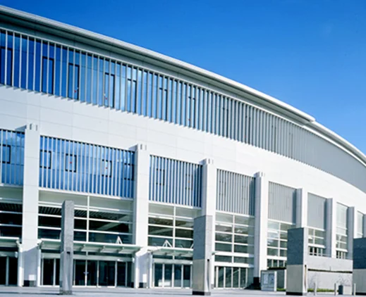 森のホール21のエントランス付近