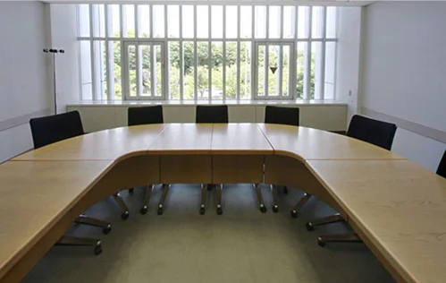 中会議室