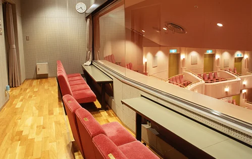 森のホール21　小ホールの親子鑑賞席